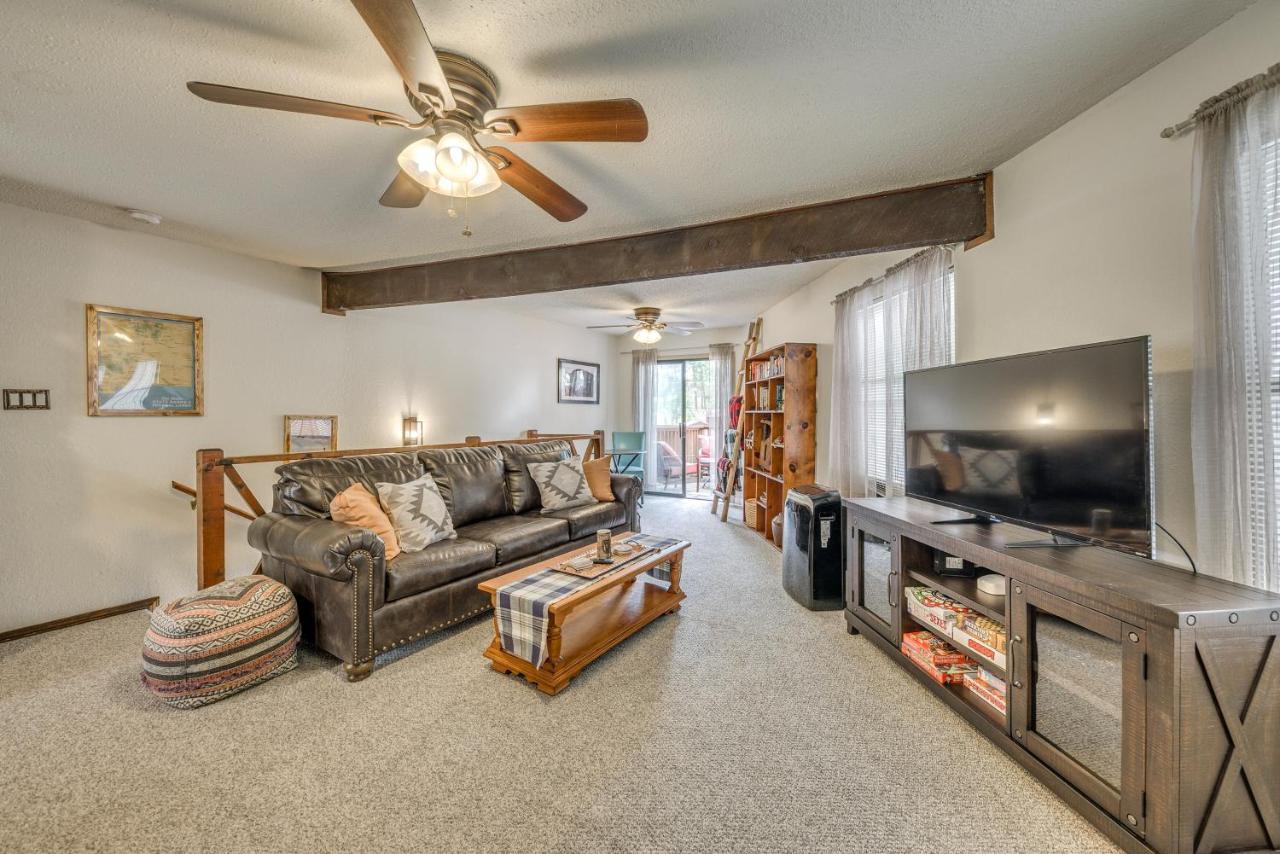 Ruidoso Home With Balcony About 16 Mi To Ski Apache! Buitenkant foto