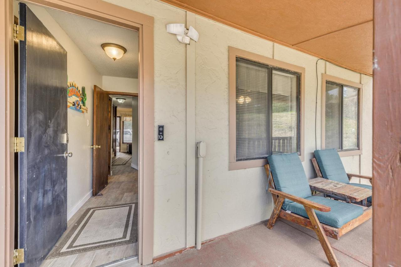 Ruidoso Home With Balcony About 16 Mi To Ski Apache! Buitenkant foto